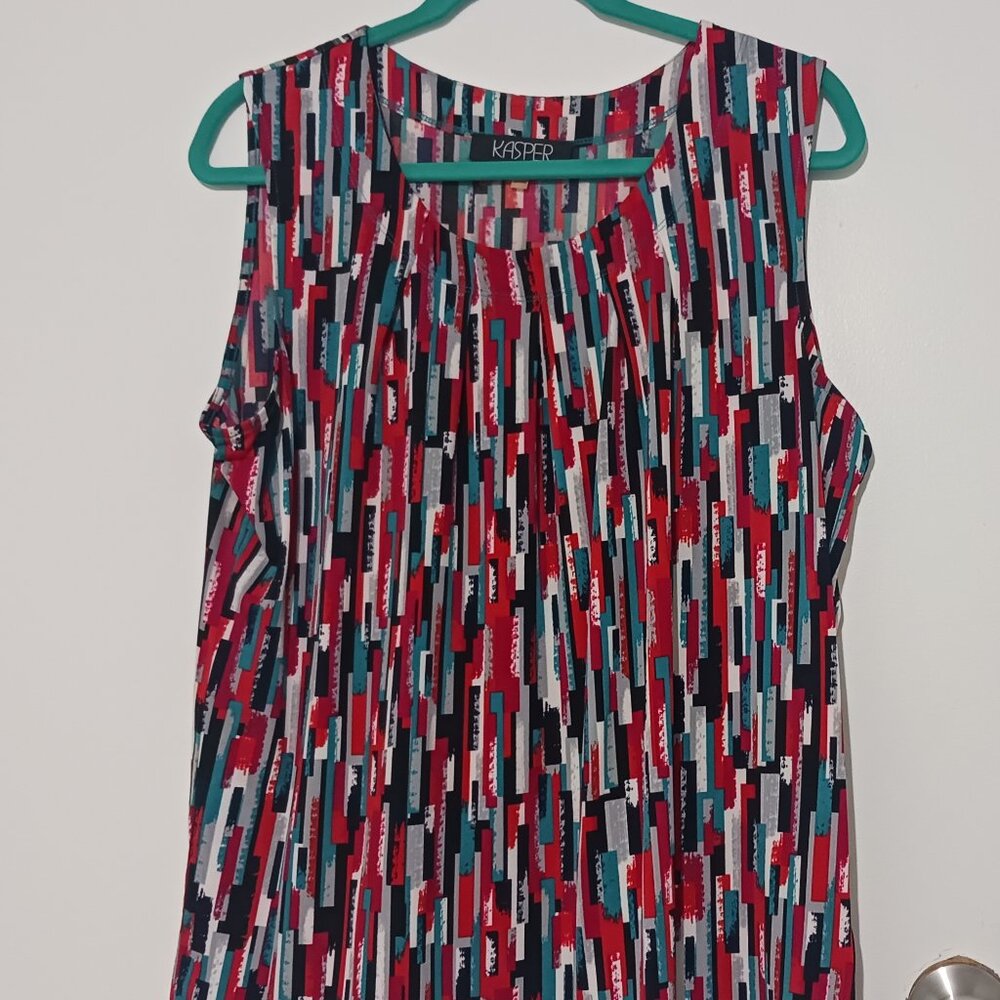 Kasper women's sleeveless top with a multi-color abstract print